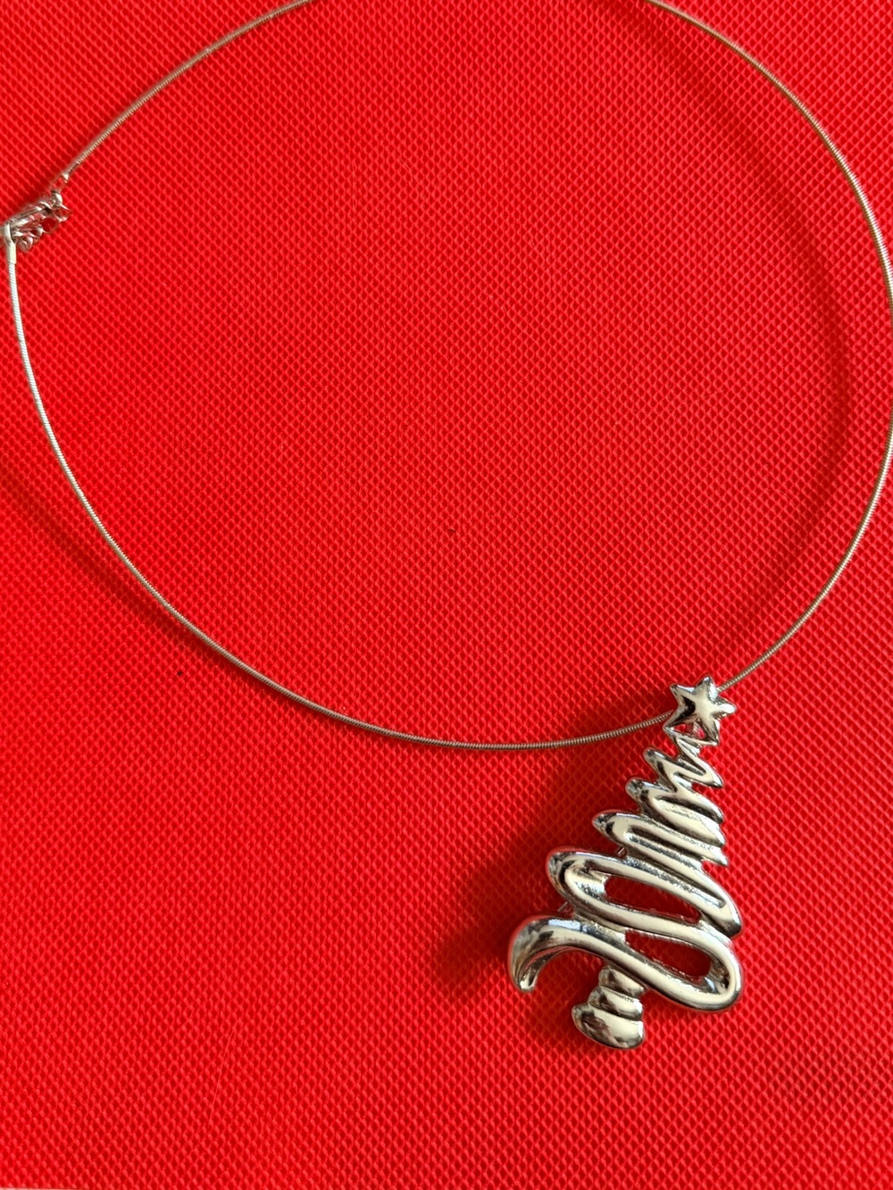 Silver Christmas Tree Pendant/Brooch Choker Necklace